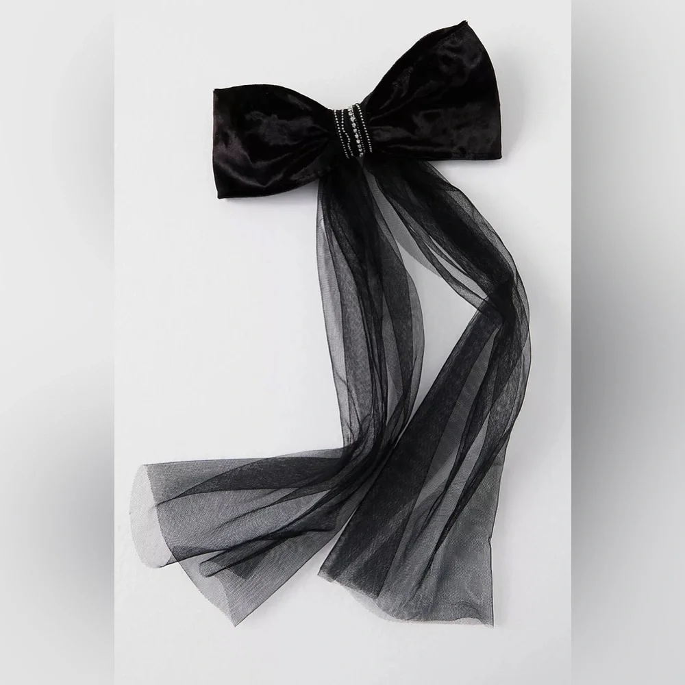 New🌟Velvet Droopy Bow